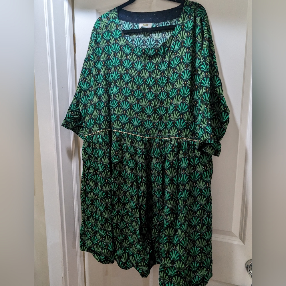 Green dress with fab print
